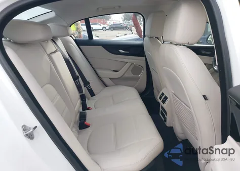 2020 Jaguar Xe S Awd Automatic z USA, uszkodzony, nr VIN SAJAJ4FX2LCP58536